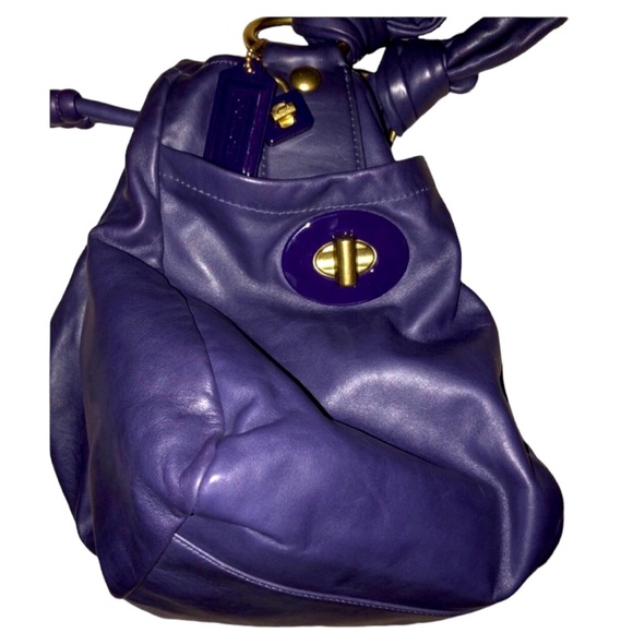 Coach Resort Leather Drawstring Limited Edition Bag in purple (2A) - Picture 5 of 12